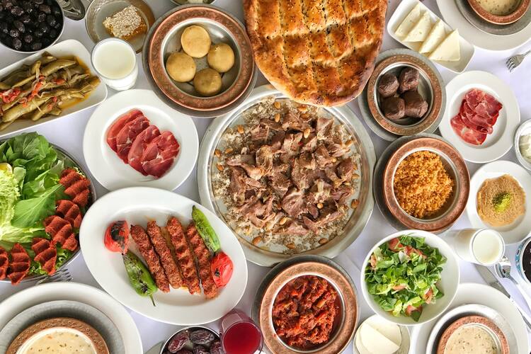 Seraf Restaurant Mahmutbey Istanbul